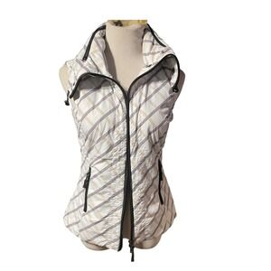Nivo Quilted Puffer Vest Women Small White Black Plaid Full Zip Funnel Neck